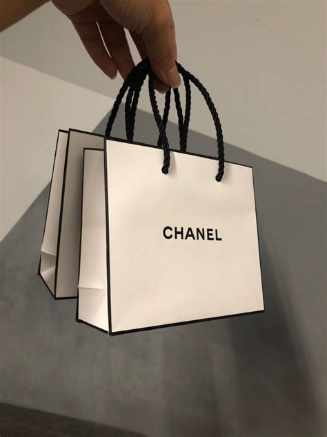 chanel paper bag 2020